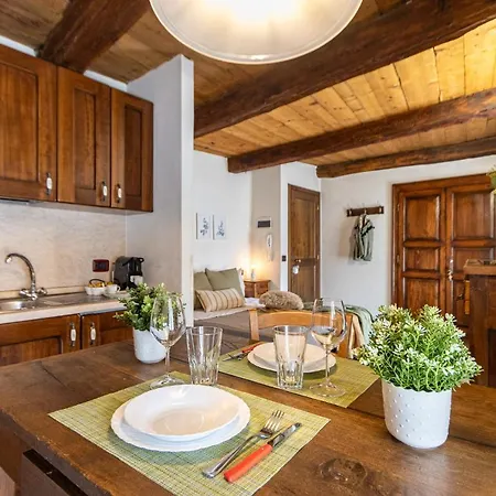 Stay5vie: Incantevole Monolocale/balcone/borgo