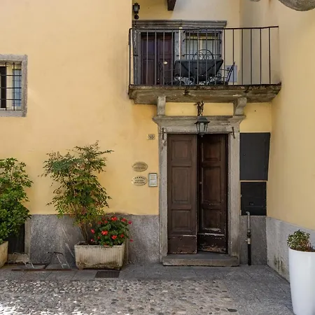 Stay5vie: Incantevole Monolocale/balcone/borgo 아파트 *