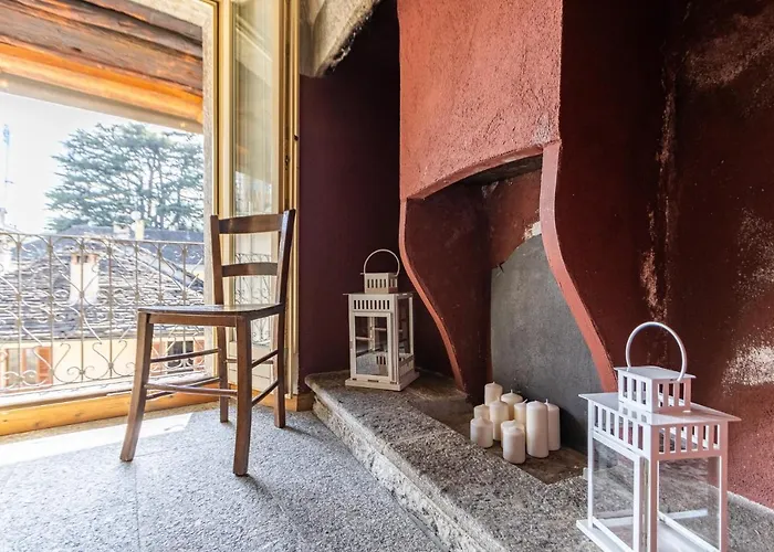 Stay5vie: Incantevole Monolocale/balcone/borgo Διαμέρισμα Domodossola